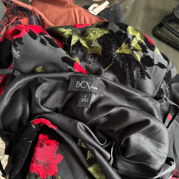 BCX Evening Dress - Picture 6 of 8